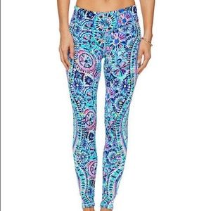 Lilly Pulitzer The Swim Weekender Leggings
